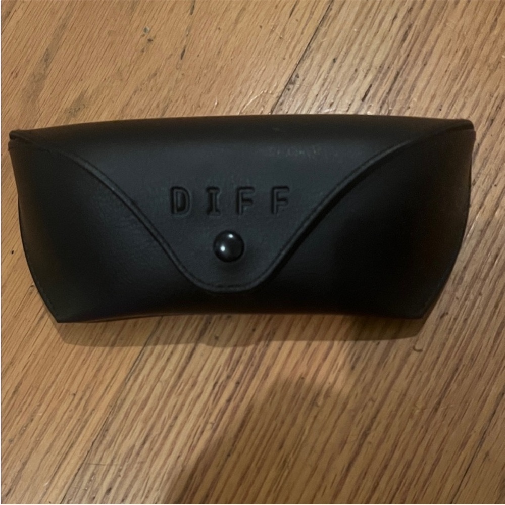 Diff Eyewear Black Sunglasses Case - image 1